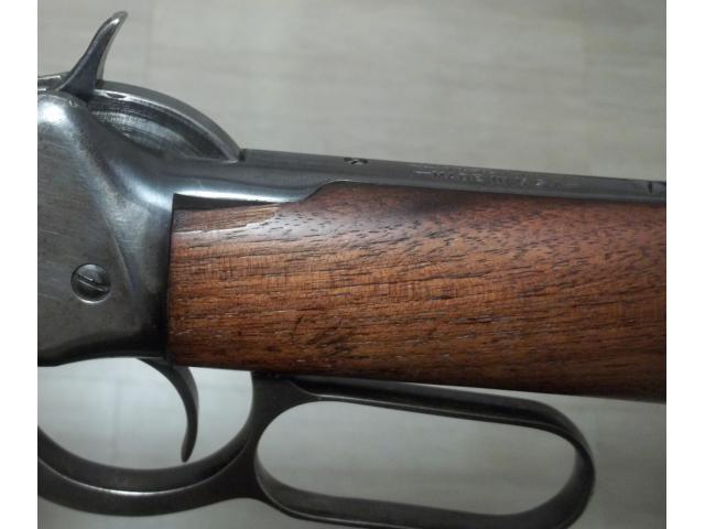 Image 4 / 6