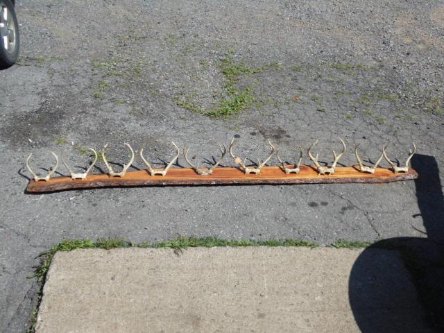 Image 1 / 3