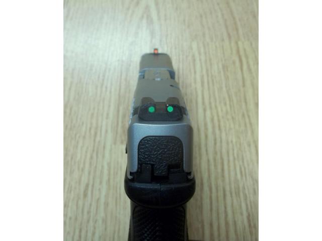 Image 5 / 6