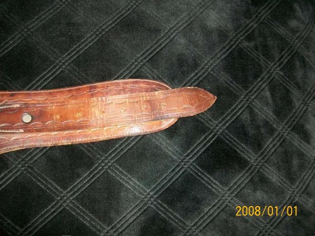 Image 4 / 6