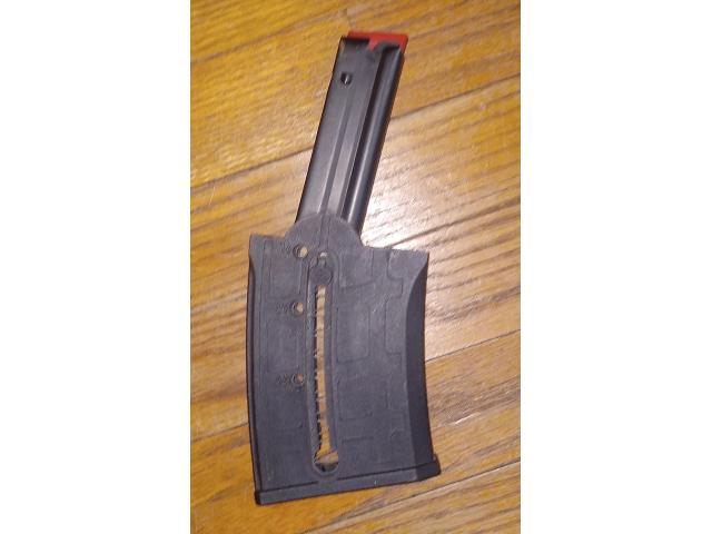 Image 1 / 1