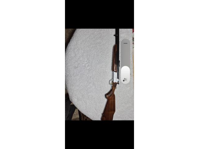 Image 1 / 4