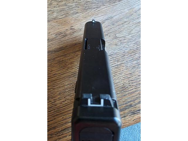 Image 1 / 3