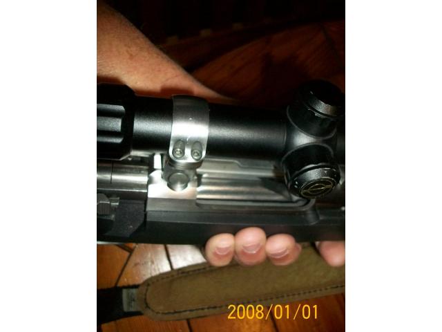 Image 4 / 6