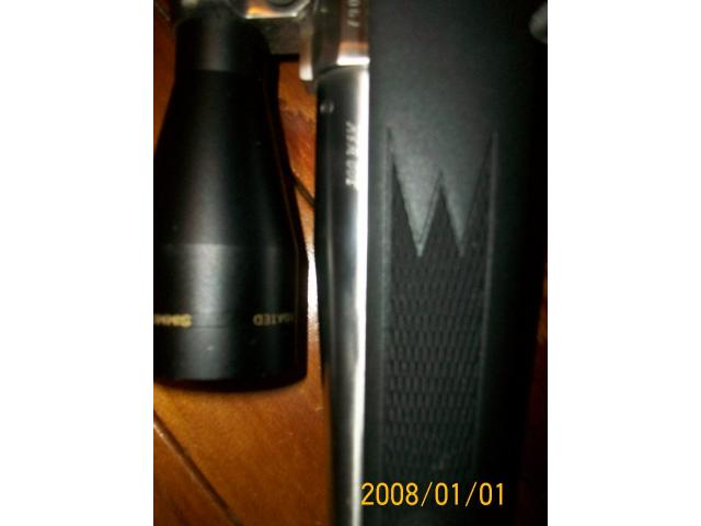 Image 2 / 6