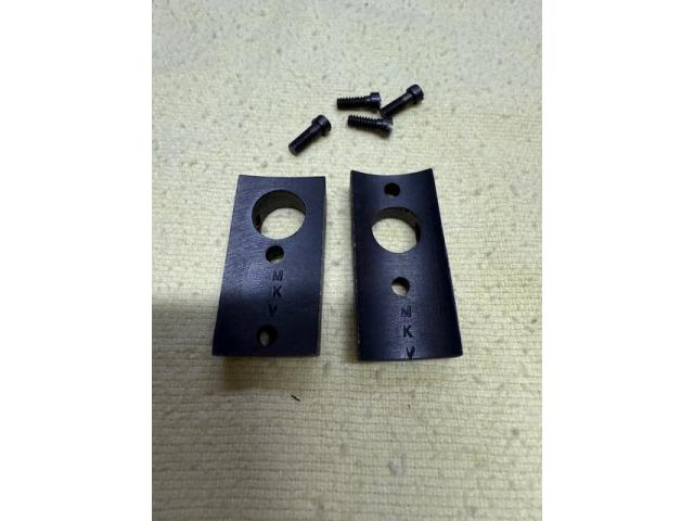 Image 1 / 2