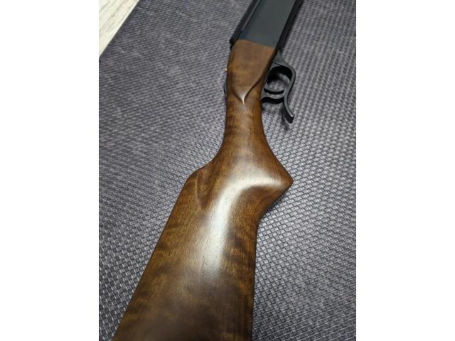 Image 1 / 3