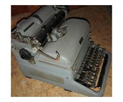 Royal typewriter