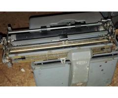 Royal typewriter