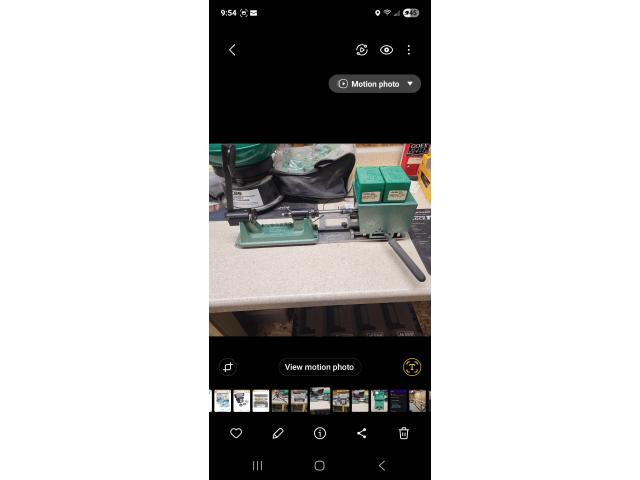 Image 1 / 1
