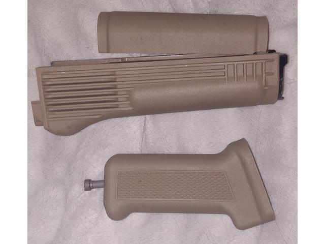 Image 1 / 1