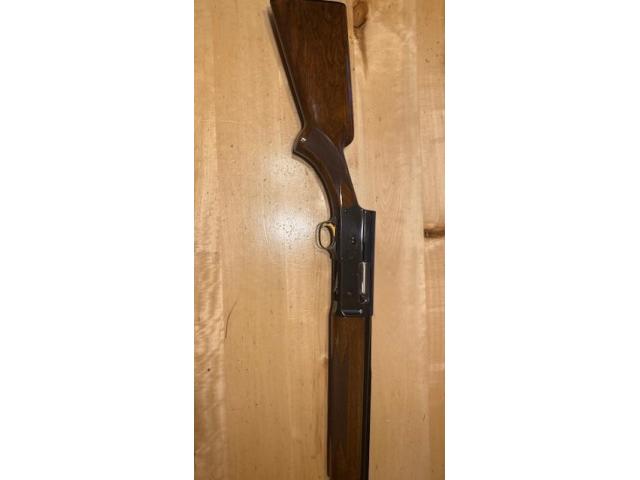 Image 1 / 1