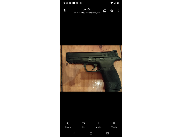 Image 1 / 4