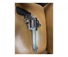 Smith and Wesson 500