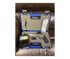 Smith and Wesson 500