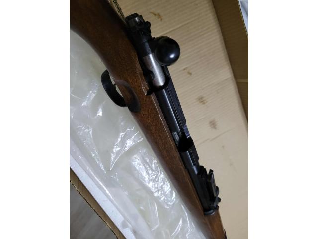 Image 1 / 3