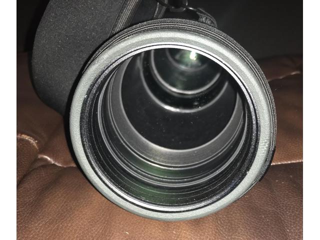 Image 3 / 4