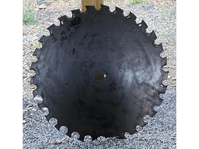 Image 1 / 1