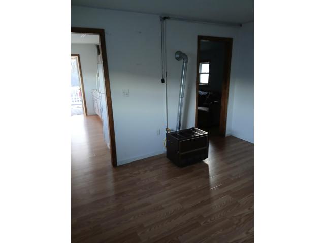 Image 1 / 1