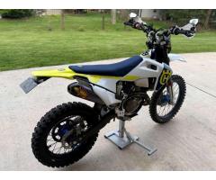 Street Legal Dual Sport Husqvarna 500 LOADED