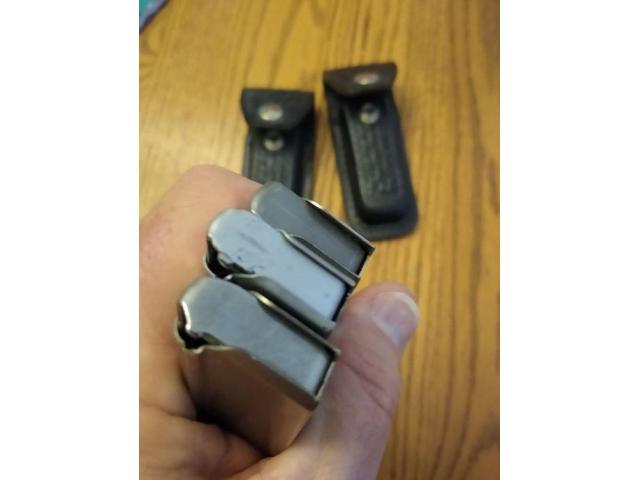 Image 4 / 4