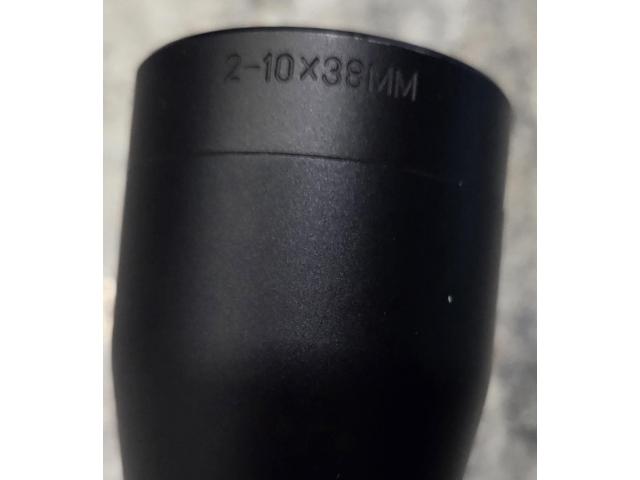 Image 4 / 6