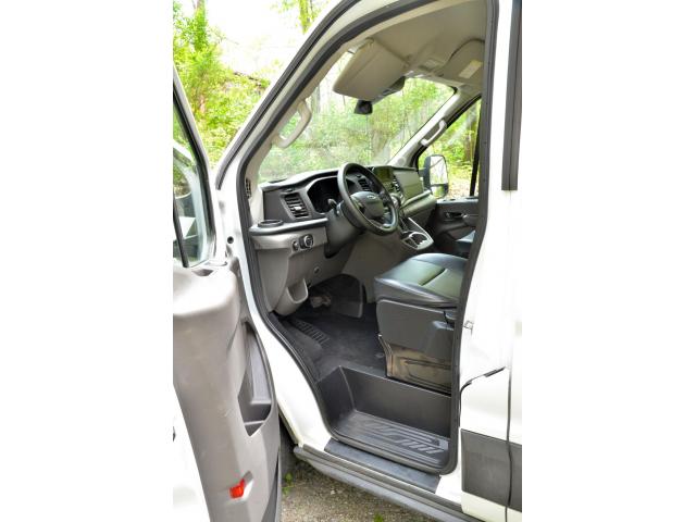 Image 1 / 6