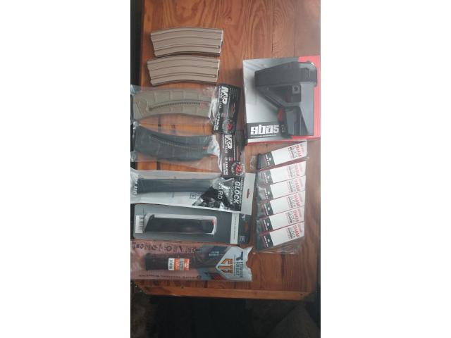 Image 1 / 1