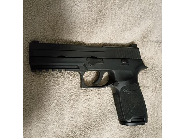 Image 1 / 2