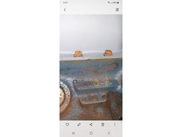 Image 1 / 2