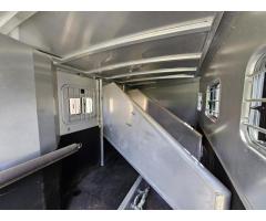 2003 EXISS 3 Horse Slant Trailer