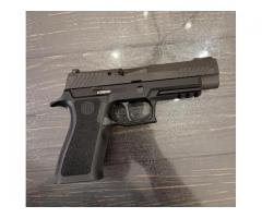 Sig Sauer P320 9mm Like New
