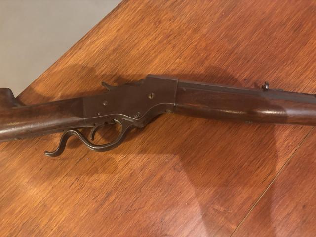 Image 1 / 1