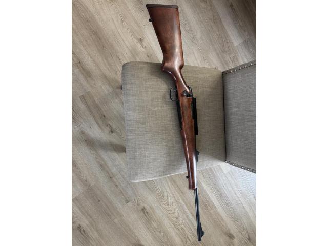Image 1 / 2