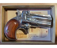 Davis Industries Derringer
