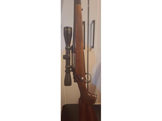 Image 1 / 3