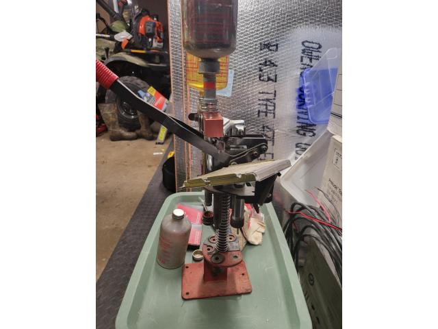 Image 4 / 6