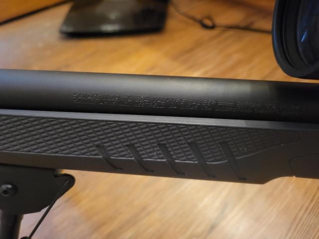 Image 1 / 4