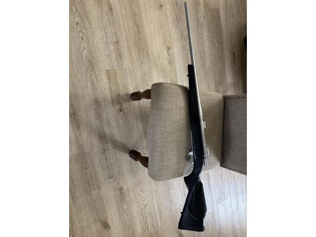 Image 1 / 4