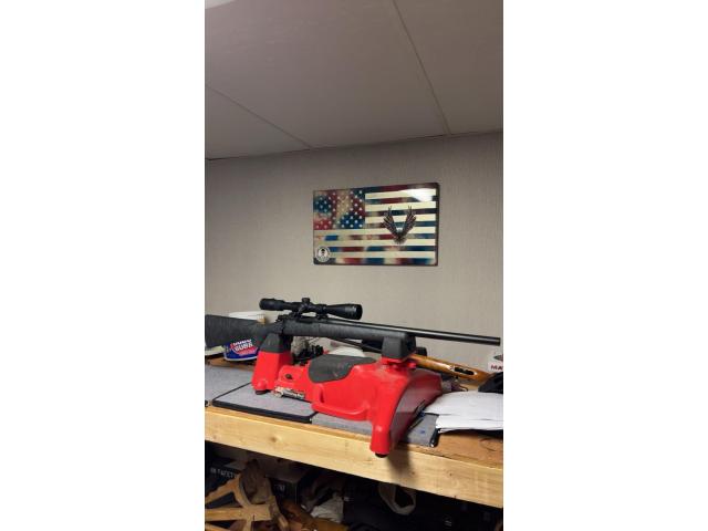 Image 1 / 1