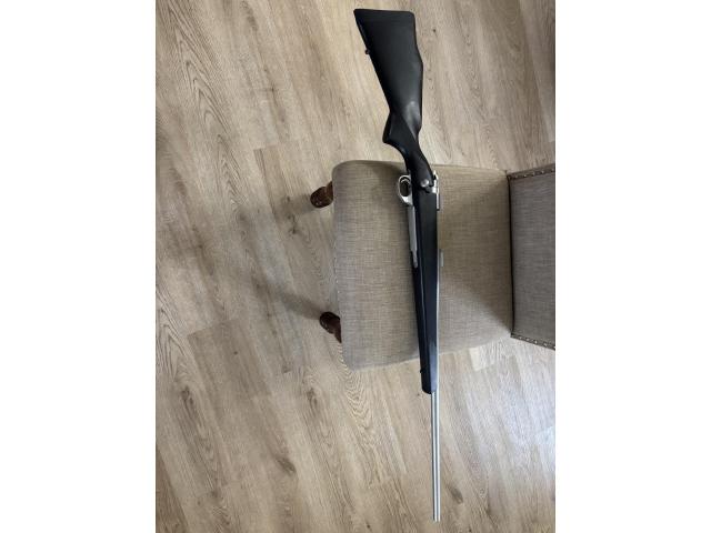 Image 1 / 4