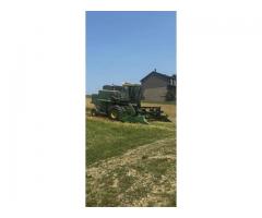 John Deere 4400 Combine