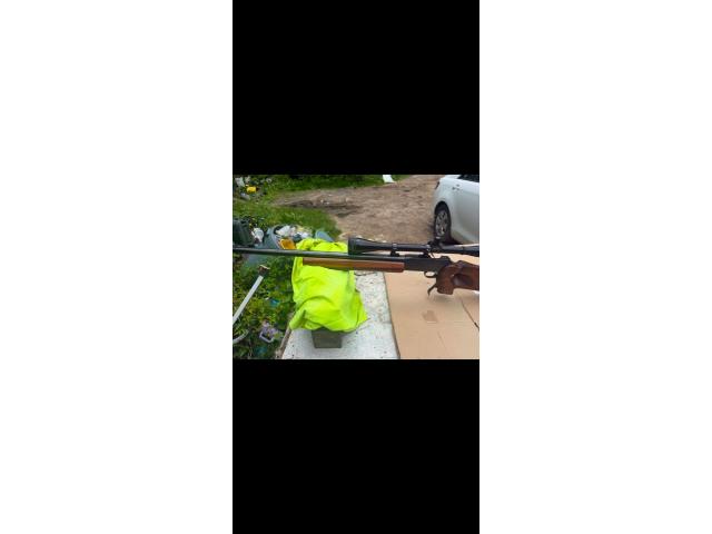 Image 2 / 2