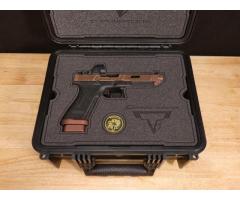 Glock 17 Combat Master - 9mm - Taran Tactical Copperhead - Trijicon