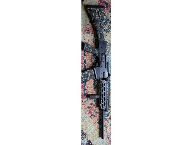 Image 1 / 1