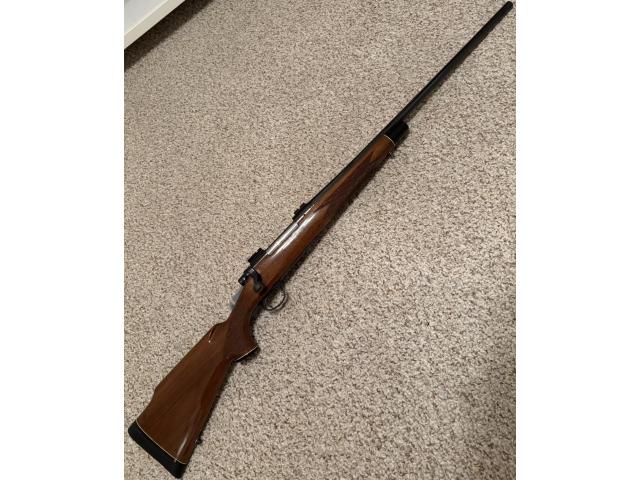 Image 1 / 1