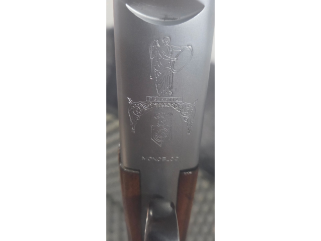 Image 2 / 3