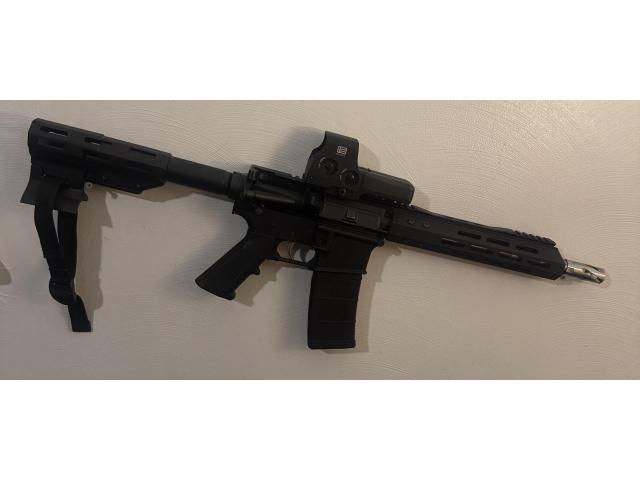 Image 1 / 1