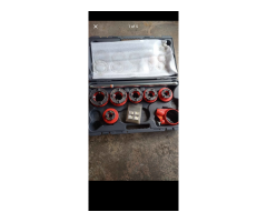 Rigid 12-R manual pipe threader set
