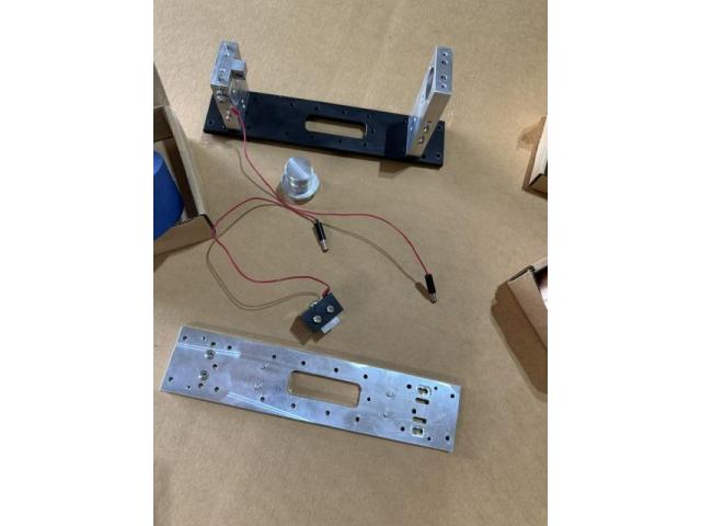 Image 5 / 6